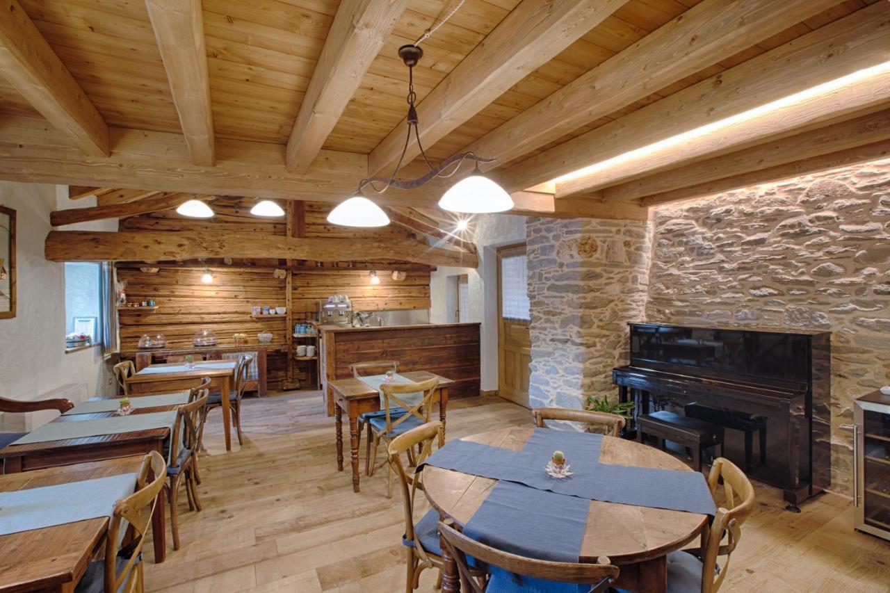 Chambres d'hôtes La Moraine Enchantée Gressan Extérieur photo