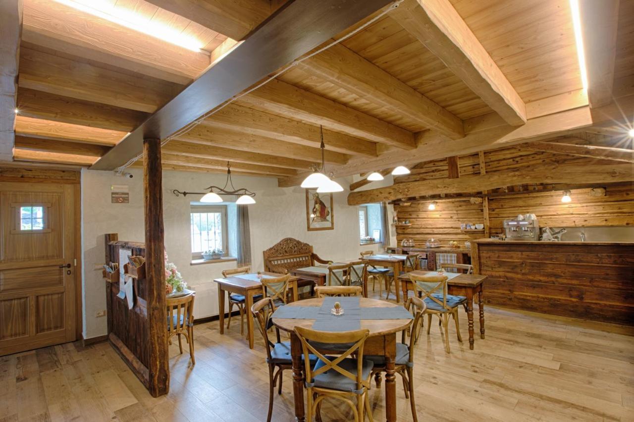 Chambres d'hôtes La Moraine Enchantée Gressan Extérieur photo