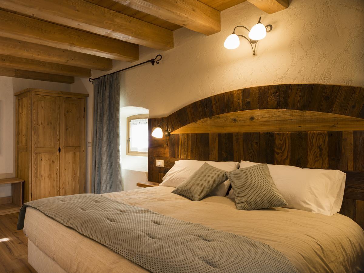 Chambres d'hôtes La Moraine Enchantée Gressan Extérieur photo