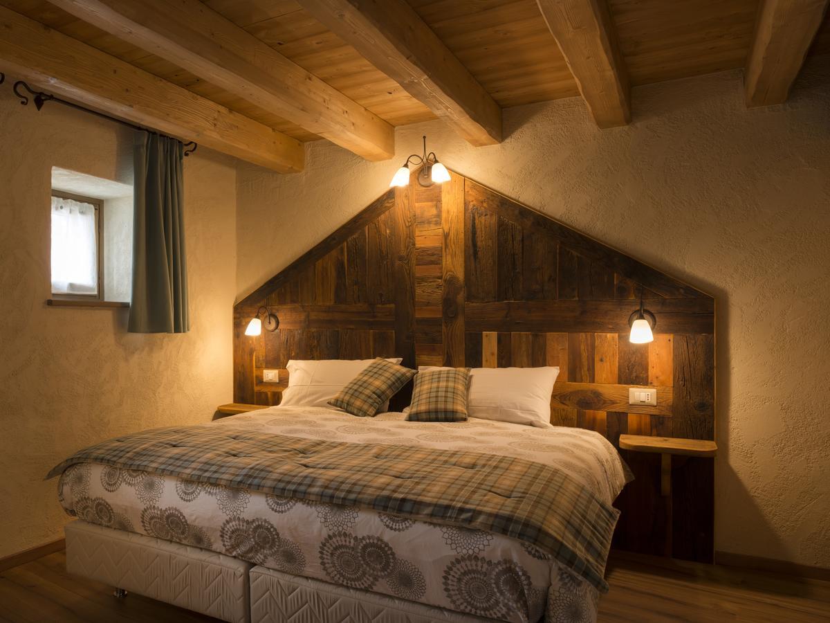 Chambres d'hôtes La Moraine Enchantée Gressan Extérieur photo