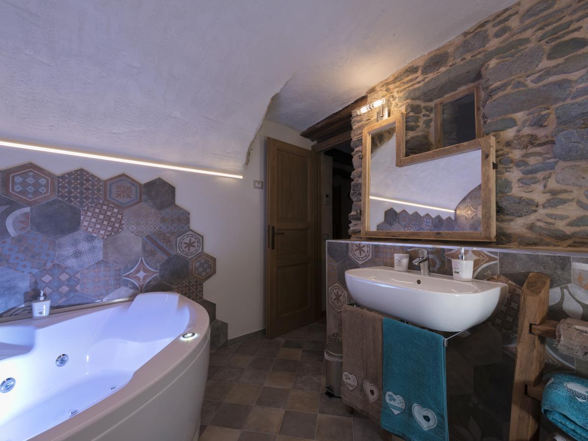 Chambres d'hôtes La Moraine Enchantée Gressan Extérieur photo