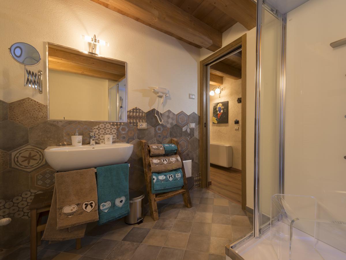Chambres d'hôtes La Moraine Enchantée Gressan Extérieur photo